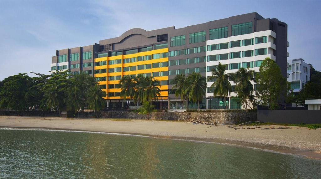 Mercure Penang Beach Tanjung Bungah  Exteriér fotografie