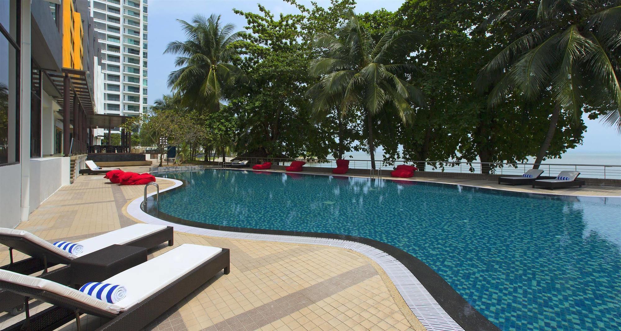 Mercure Penang Beach Tanjung Bungah  Exteriér fotografie