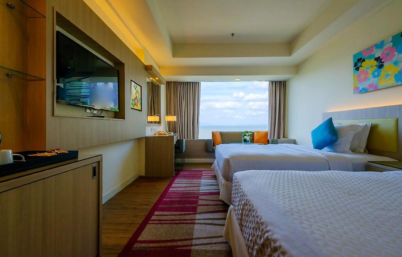 Mercure Penang Beach Tanjung Bungah  Exteriér fotografie